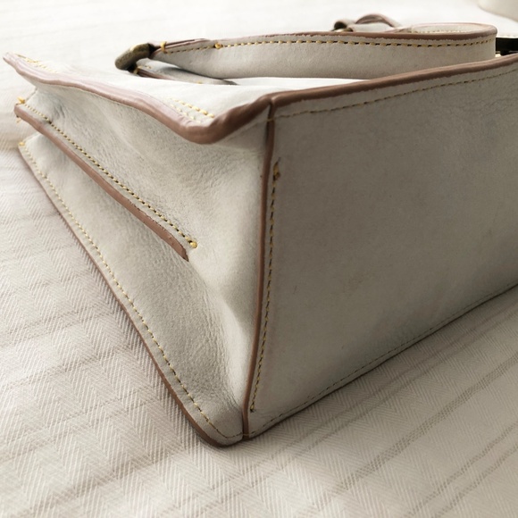 💖 Calvin Klein Brynn Suede Tote Crossbody - Picture 4 of 13